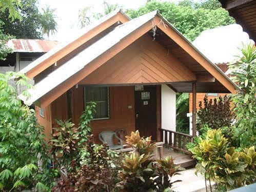 Save Bungalows Тау Экстерьер фото